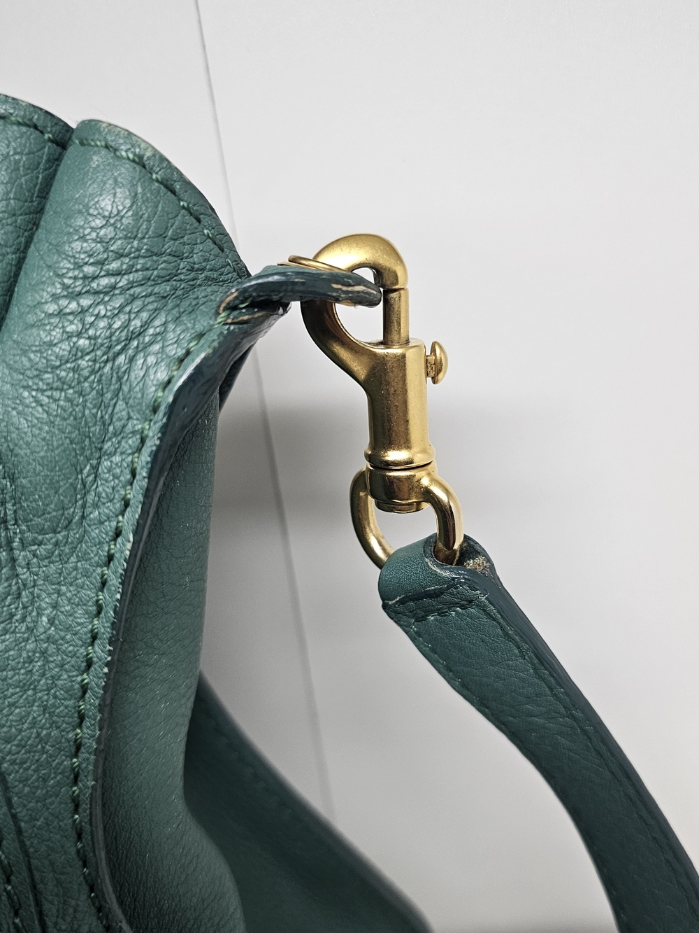 Chloe Marcie Green Leather Shoulder Bag - Picture 6 of 11